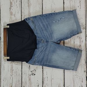 NWOT - Isabel Bermuda Crossover Panel Maternity Shorts